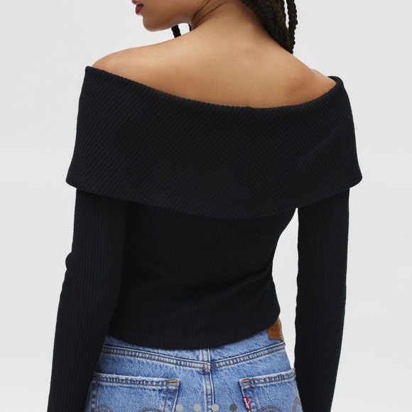 top - Picture 9 of 9